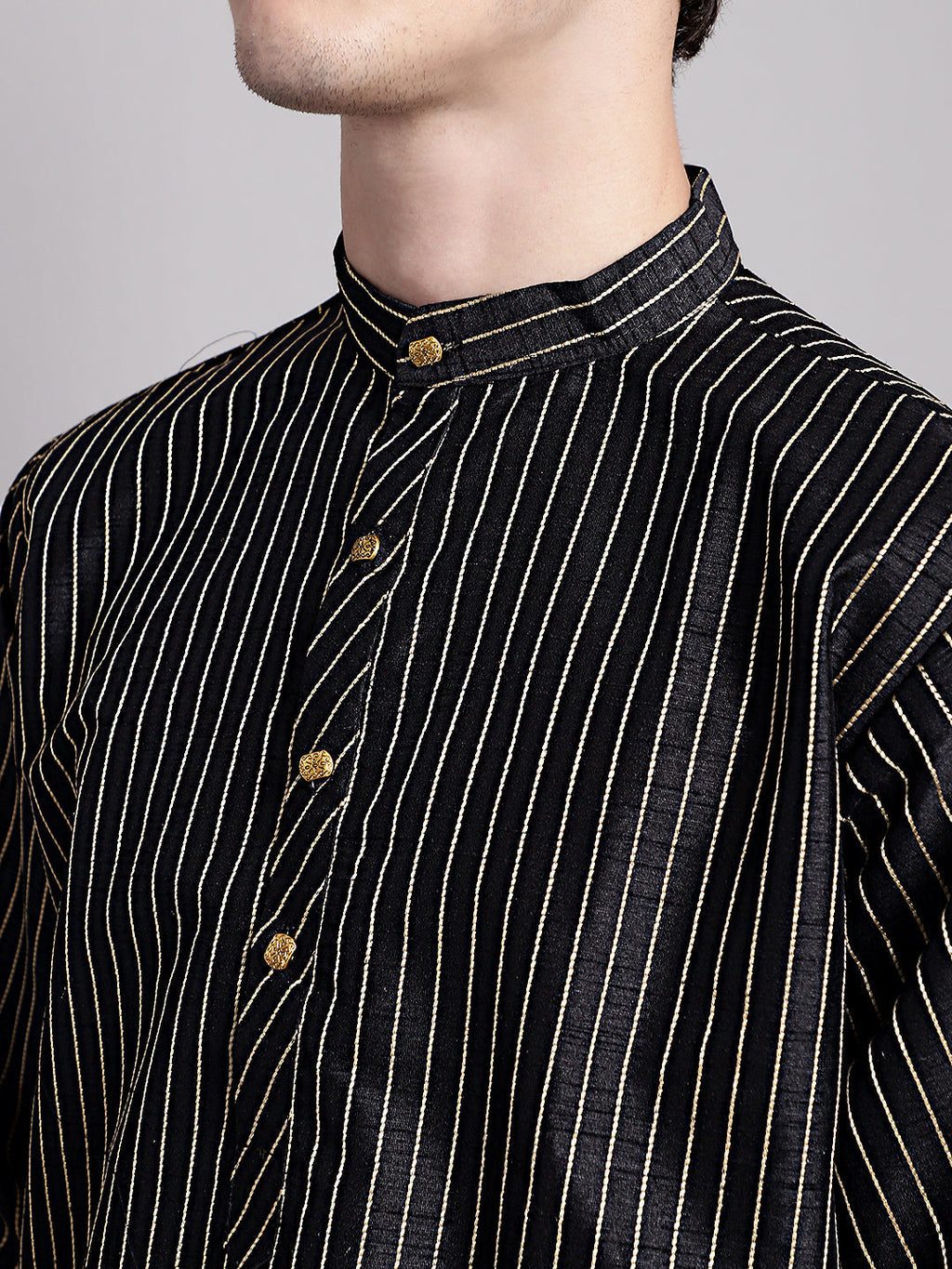 Jompers Men's Black Embroidered Design Kurta