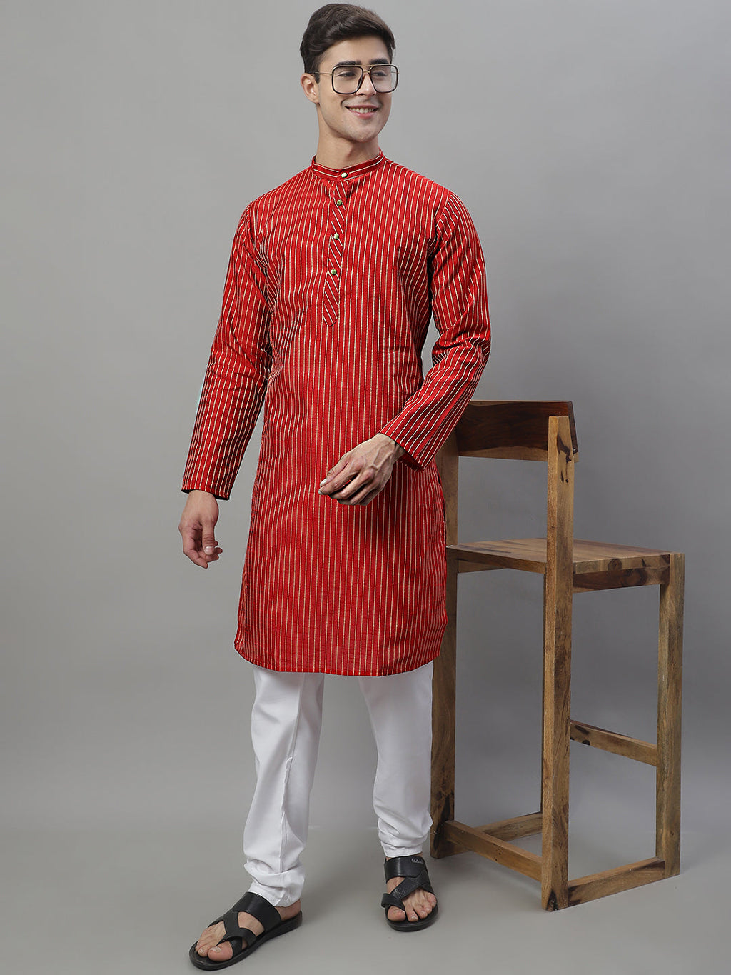Jompers Men's Maroon Embroidered Kurta - Maroon