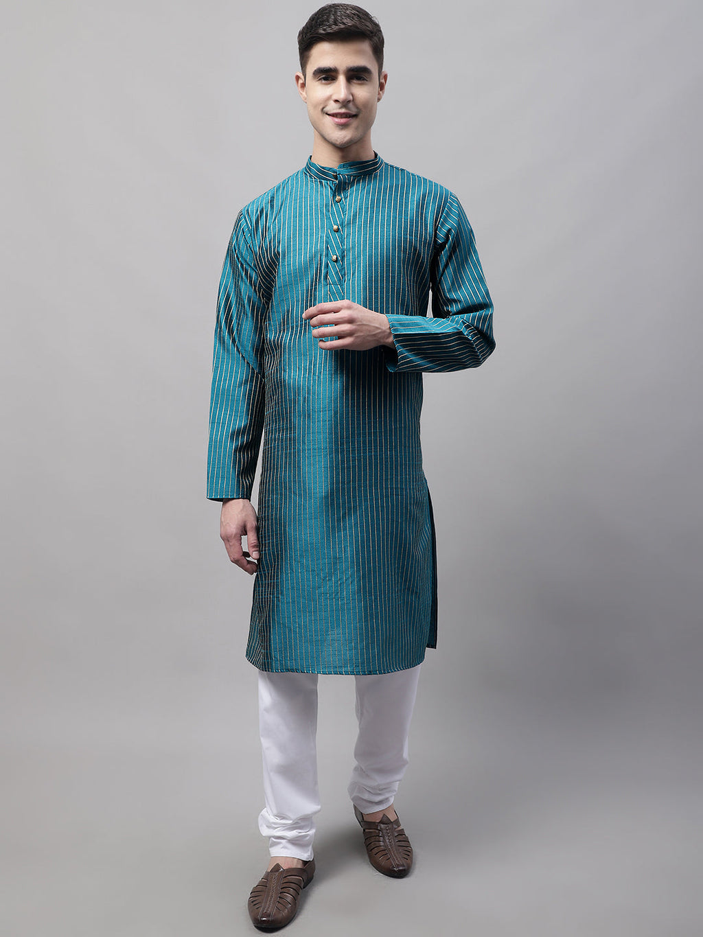 Jompers Men's Peacock Blue Embroidered Design Kurta