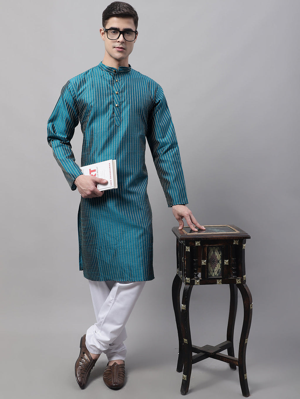 Jompers Men's Peacock Blue Embroidered Design Kurta