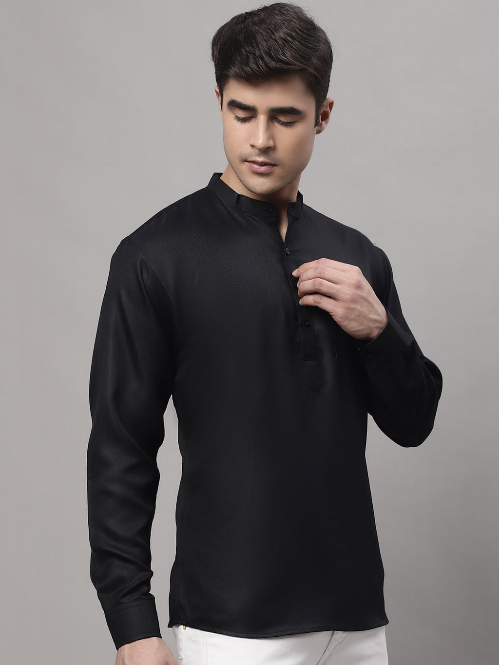 Jompers Men's Black Solid Short Kurta