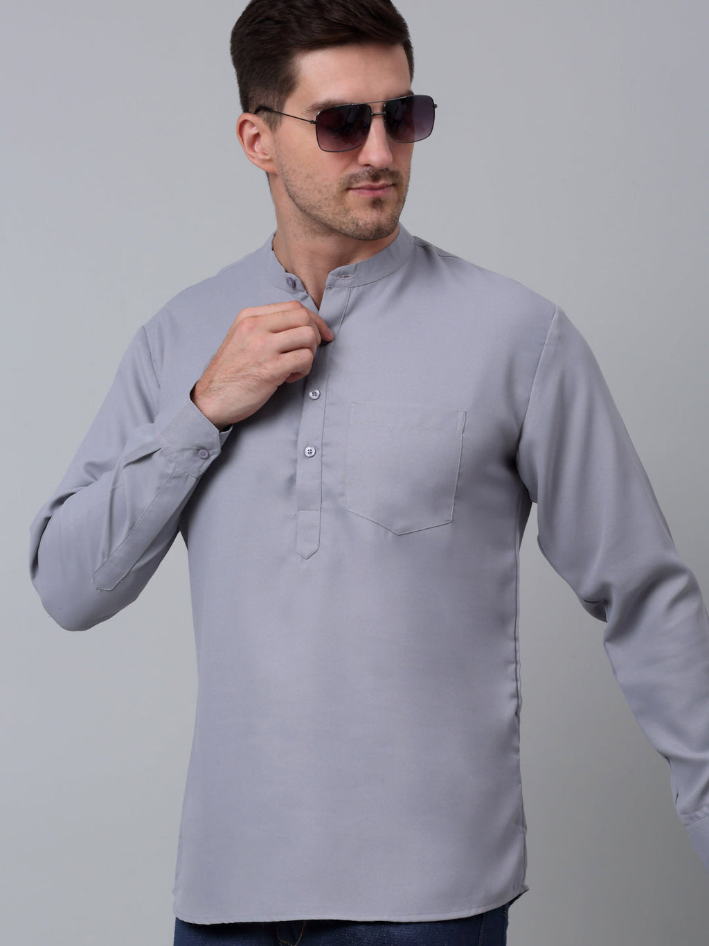 Jompers Men's Black Solid Short Kurta