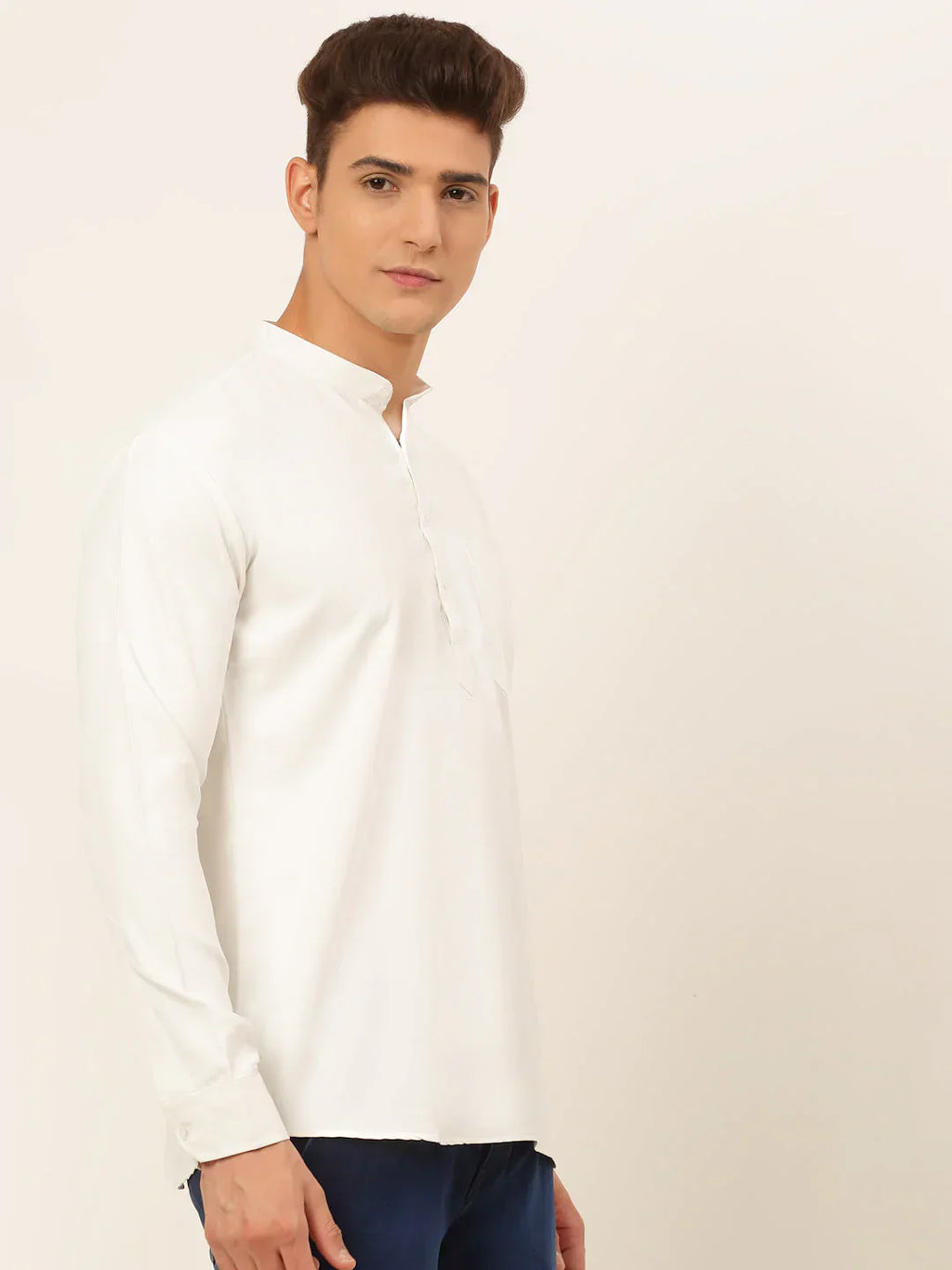 Jompers Men's White Solid Cotton Short Kurta - White
