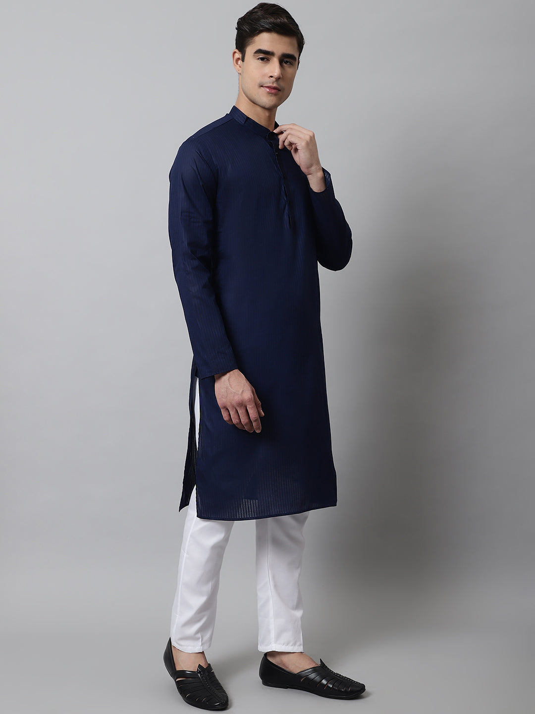 Jompers Men's Navy Blue Cotton Striped Kurta
