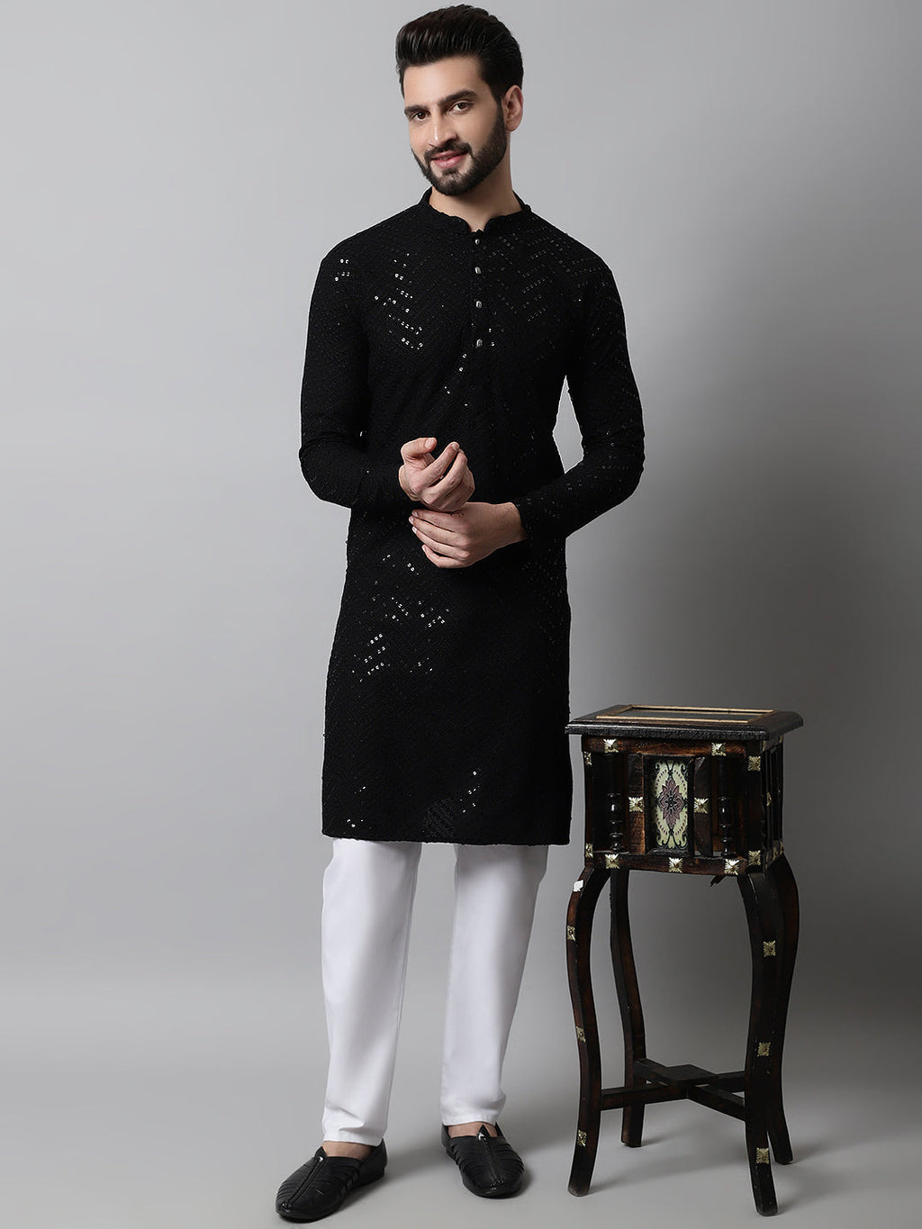 Jompers Men's Black Embroidered Sequinned Kurta
