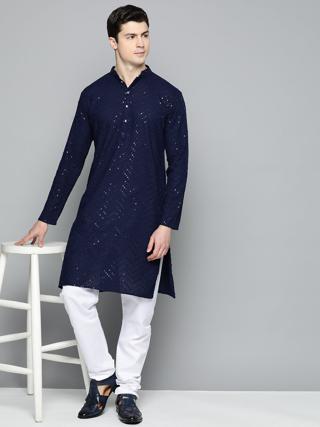 Jompers Men's Navy Blue Embroidered Sequinned Kurta