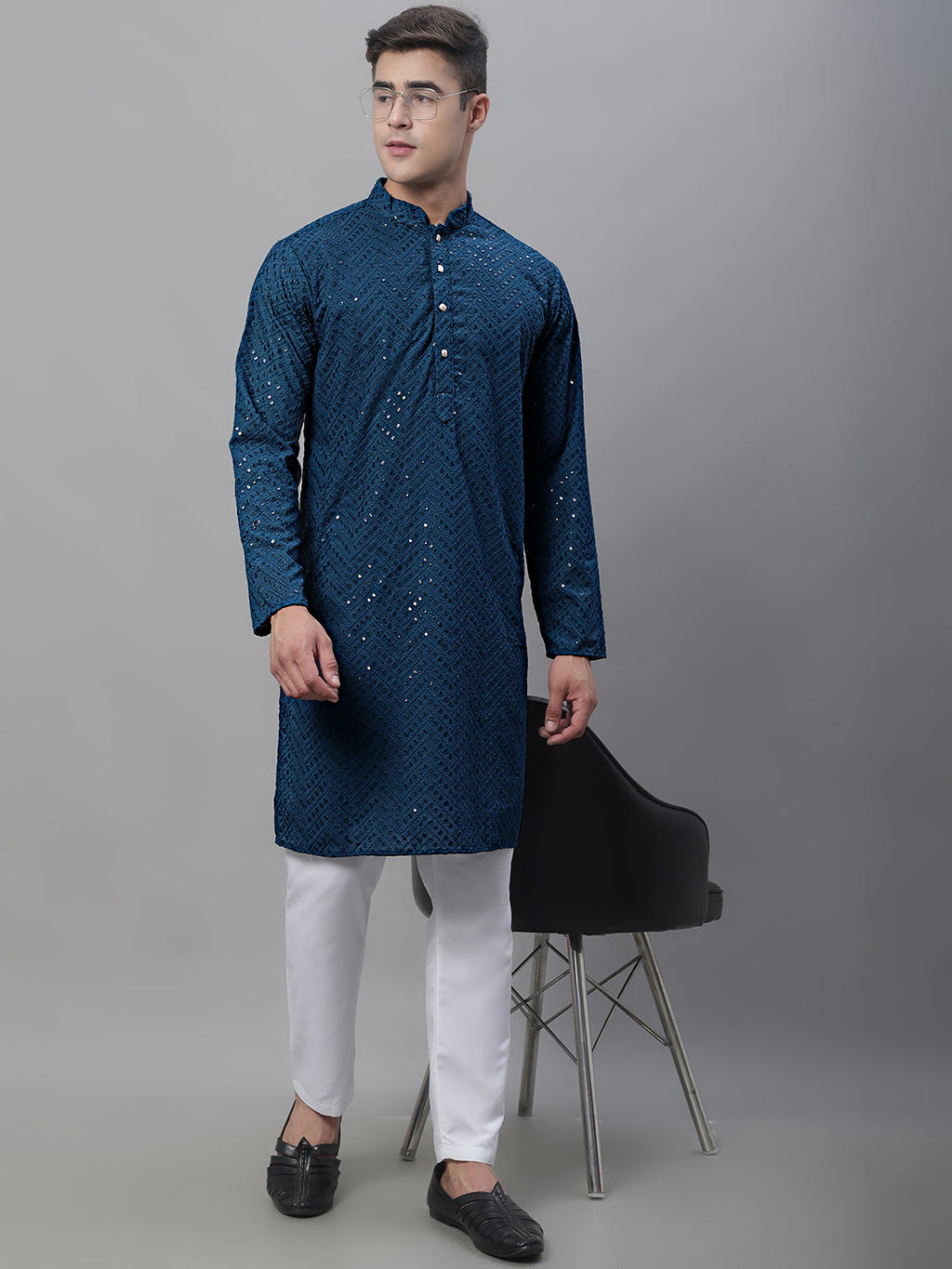 Jompers Men's Peacock Blue Embroidered Sequinned Kurta