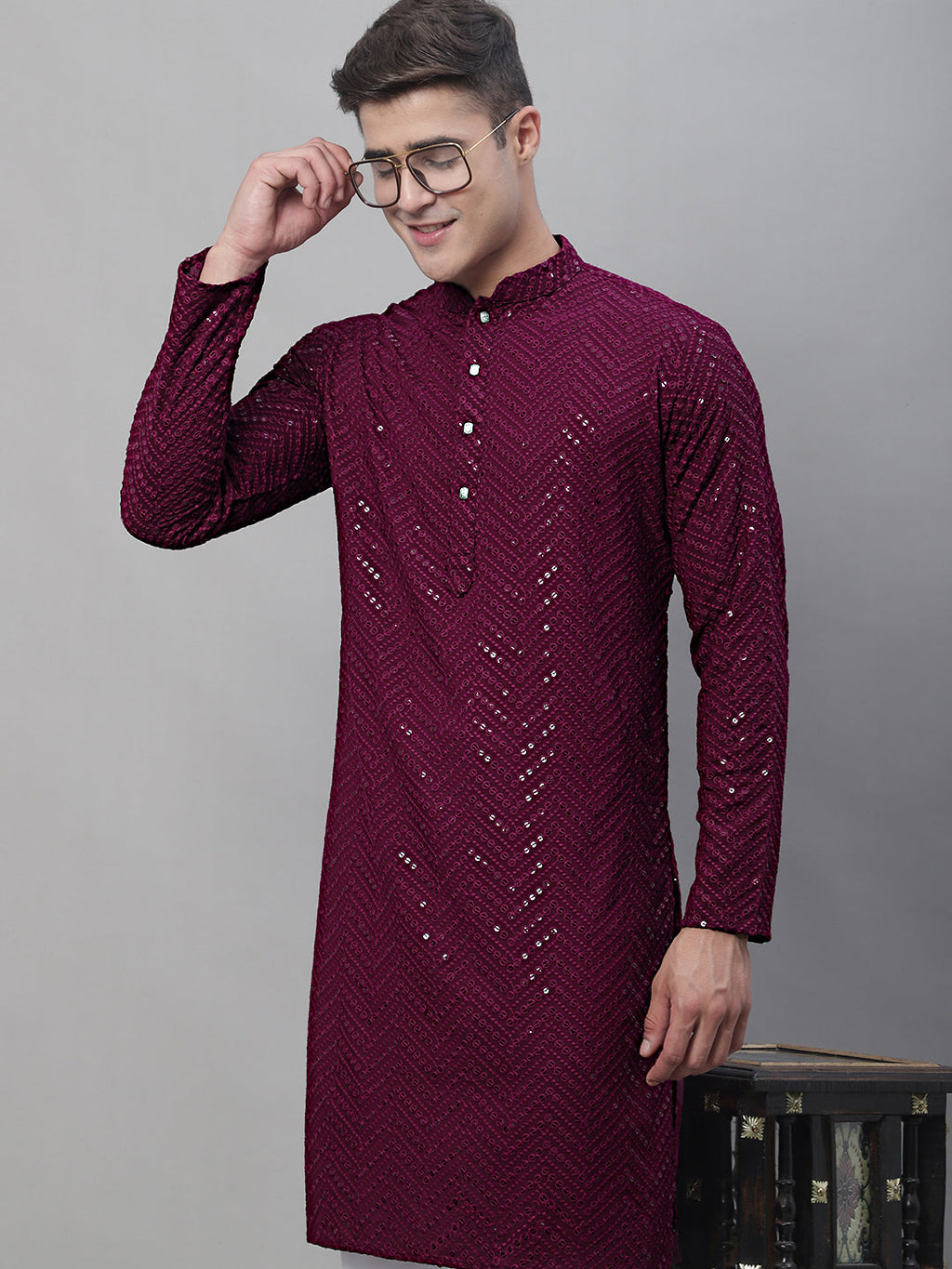 Jompers Men's Purple Embroidered Sequinned Kurta