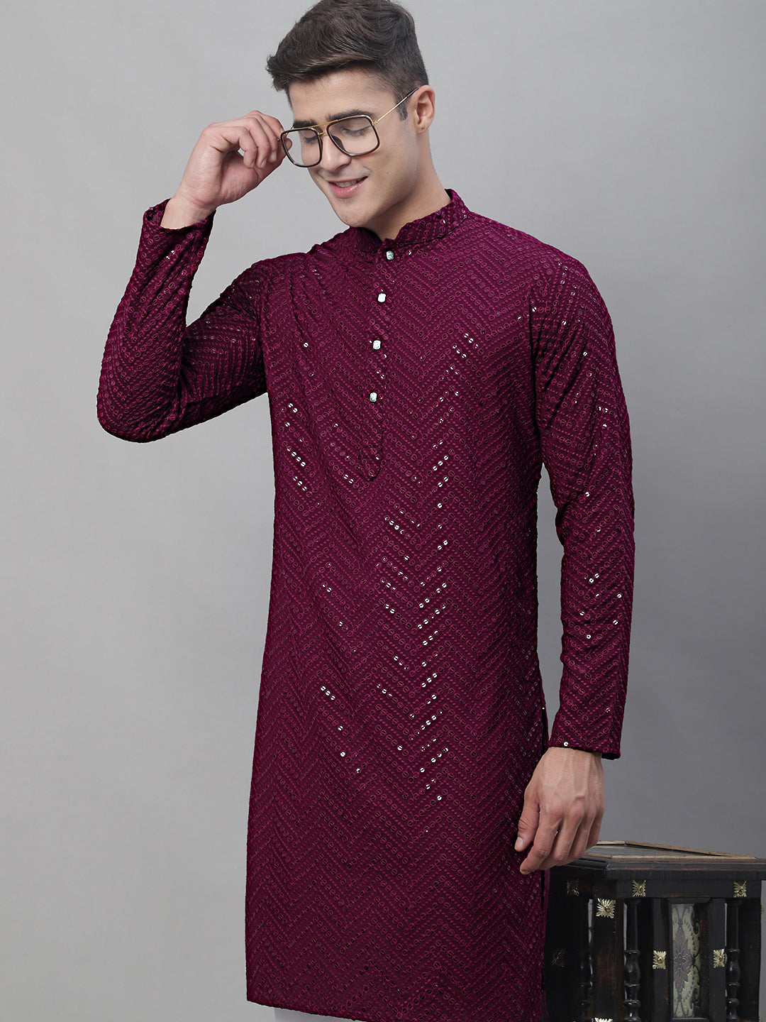 Jompers Men's Purple Embroidered Sequinned Kurta