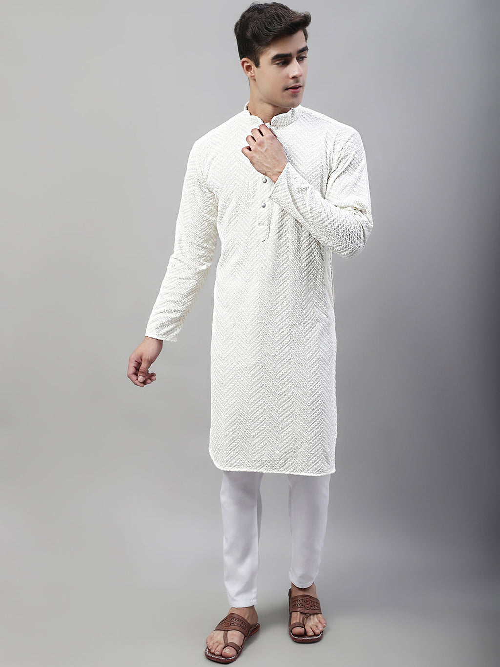 Jompers Men's White Embroidered Sequinned Kurta