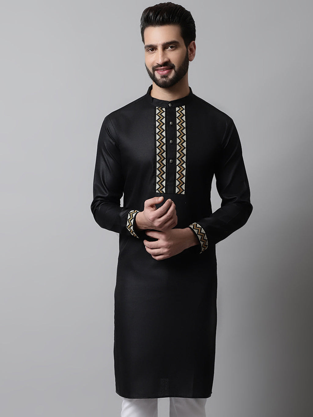 Jompers Men's Black Embroidered Kurta