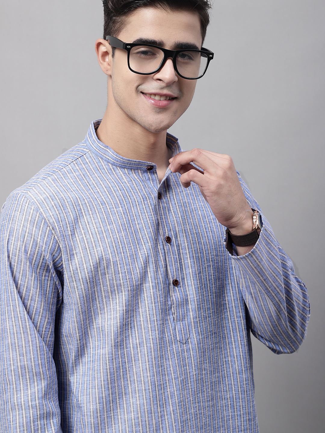 Jompers Men's Blue and White Striped Kurta