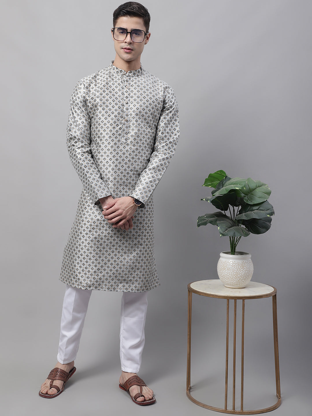 Jompers Men's Grey Printed Silk Blend Kurta