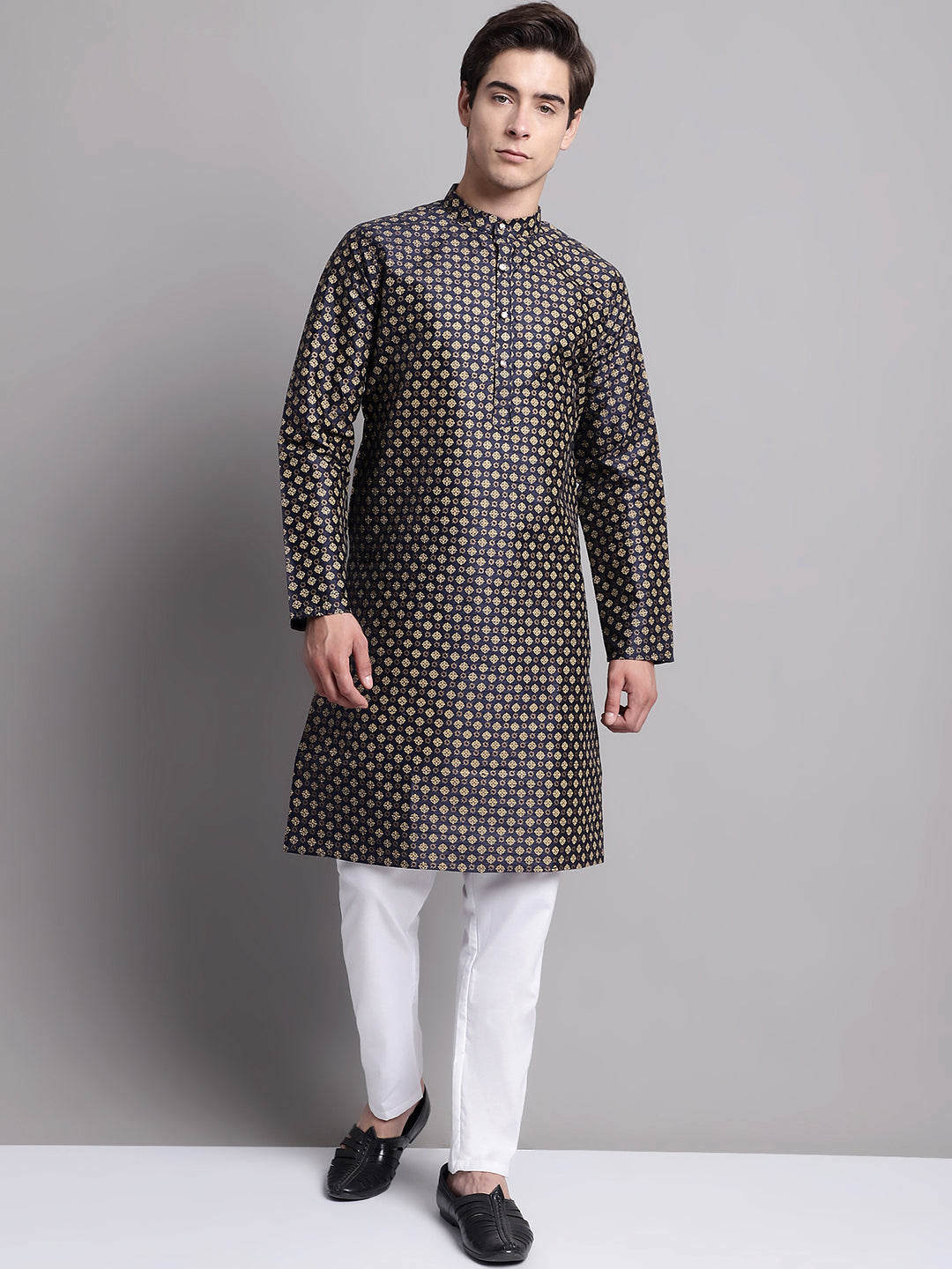 Jompers Men's Navy Blue Printed Silk Blend Kurta