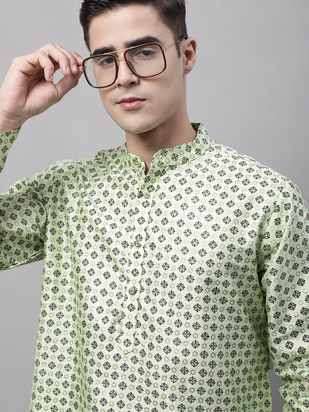 Jompers Men's Pista Green Printed Silk Blend Kurta