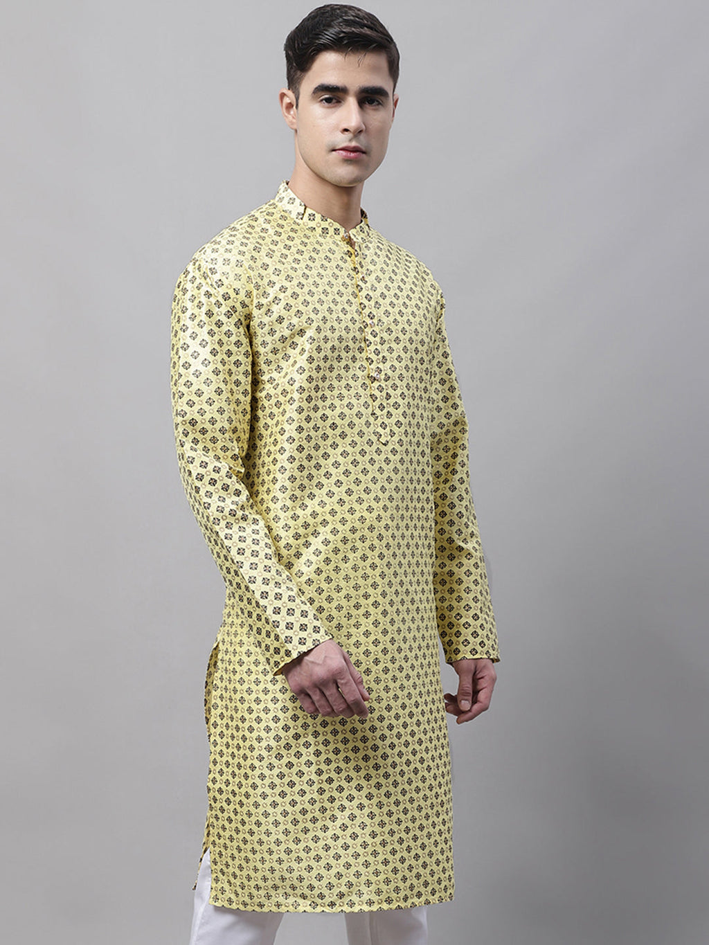 Jompers Men's Yellow Printed Silk Blend Kurta