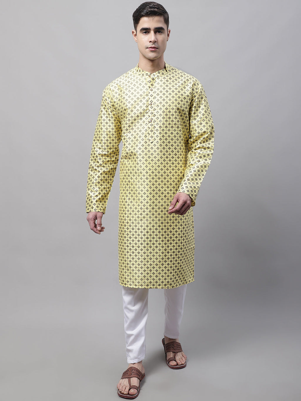 Jompers Men's Yellow Printed Silk Blend Kurta
