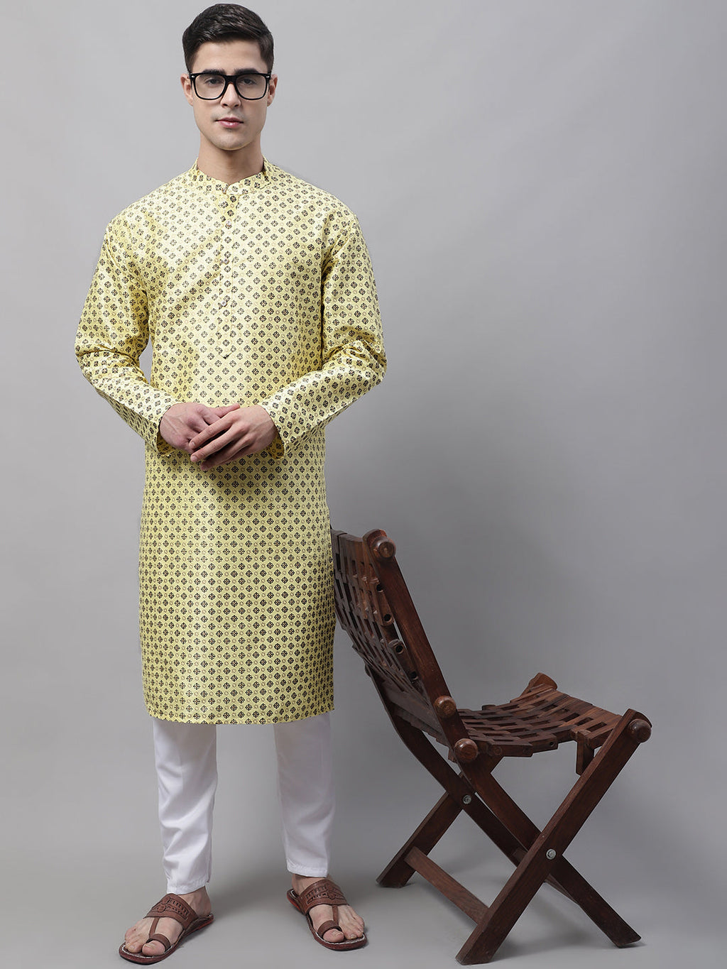 Jompers Men's Yellow Printed Silk Blend Kurta