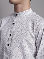 Jompers Men's White Printed Pure Cotton Kurta