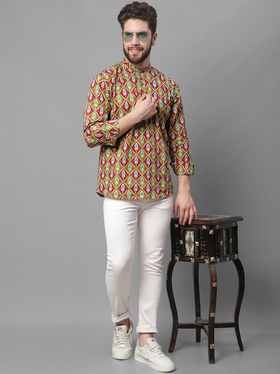 Jompers Men's Olive and Maroon Ikkat Printed Short Kurta