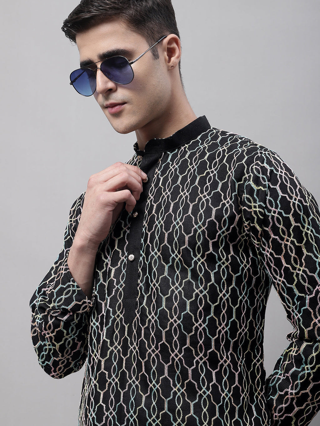 Jompers Men's Black and Multi Coloured Embroidered Straight Kurta