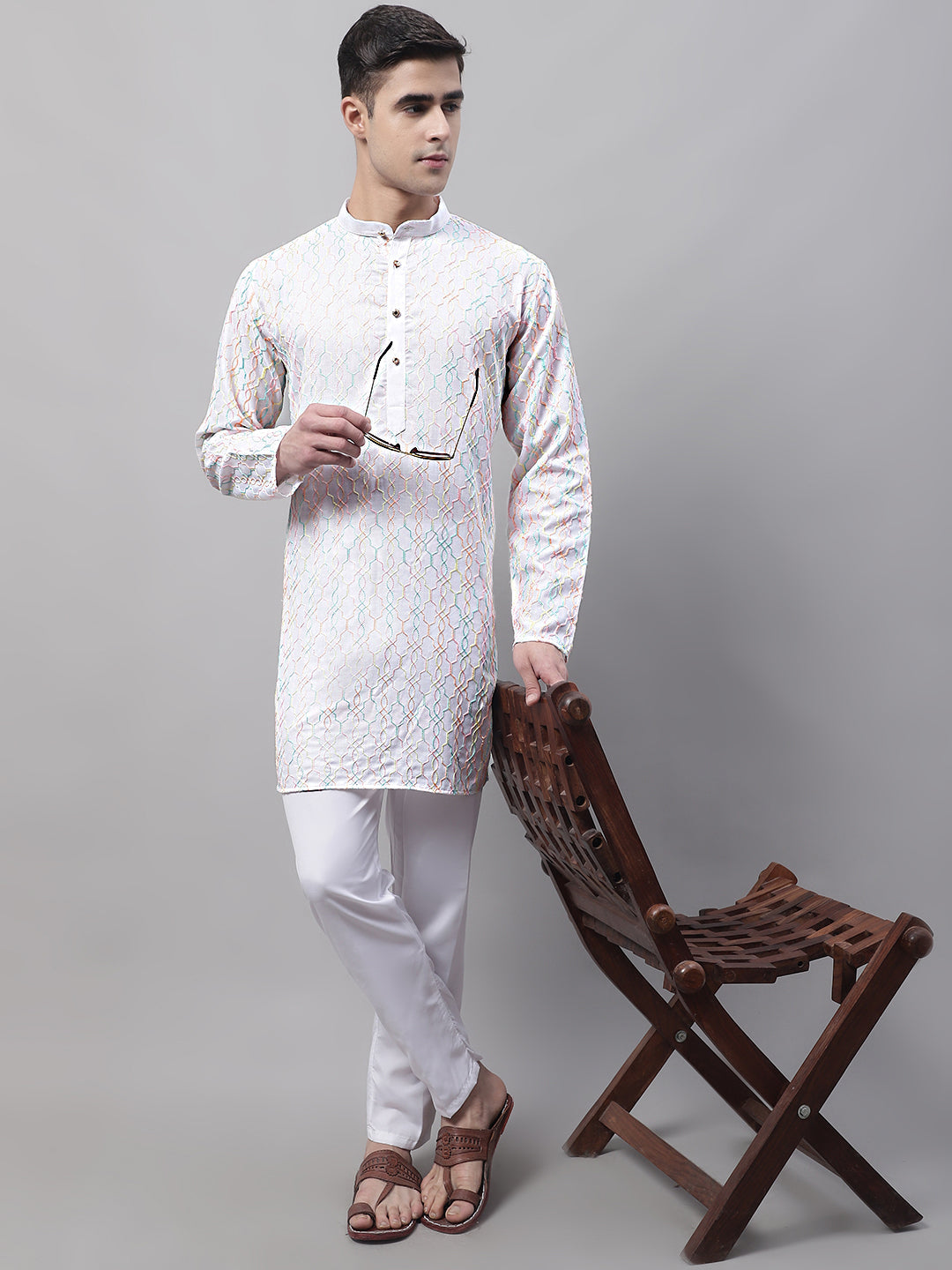 Jompers Men's White and Multi Coloured Embroidered Straight Kurta