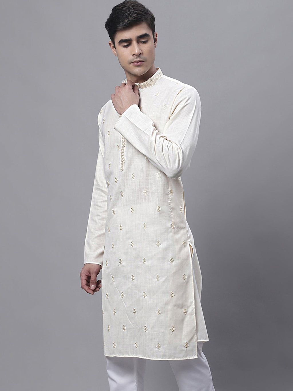Jompers Men's White Embroidered Straight Kurta