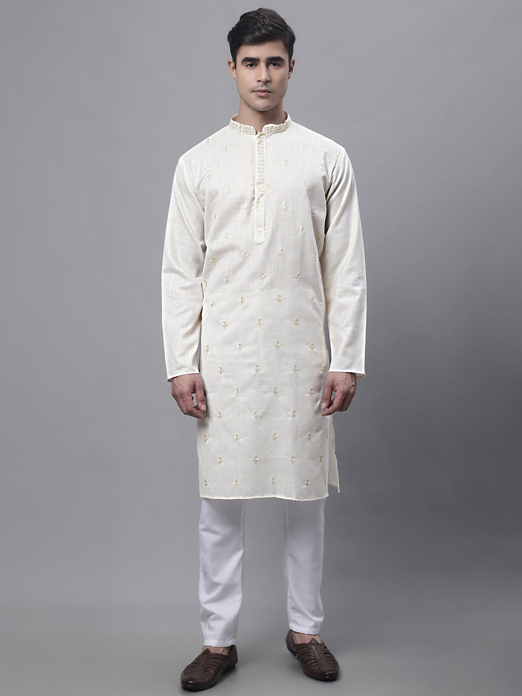 Jompers Men's White Embroidered Straight Kurta