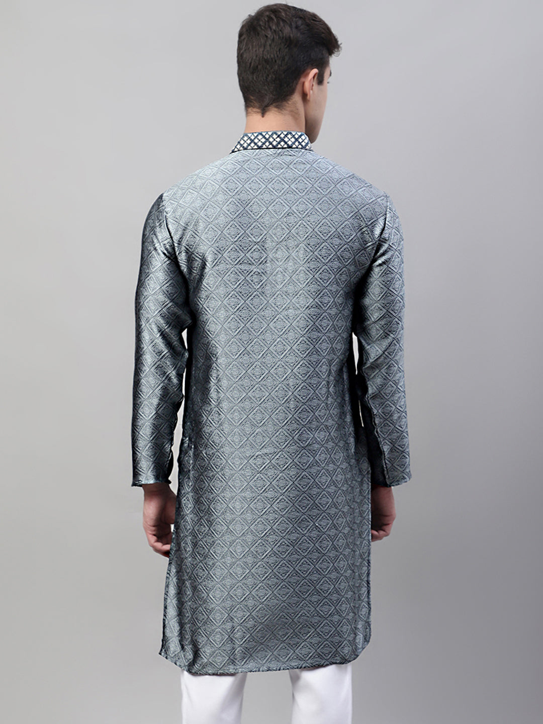 Jompers Men's Grey Jacquard Silk Collar Embroidered Kurta
