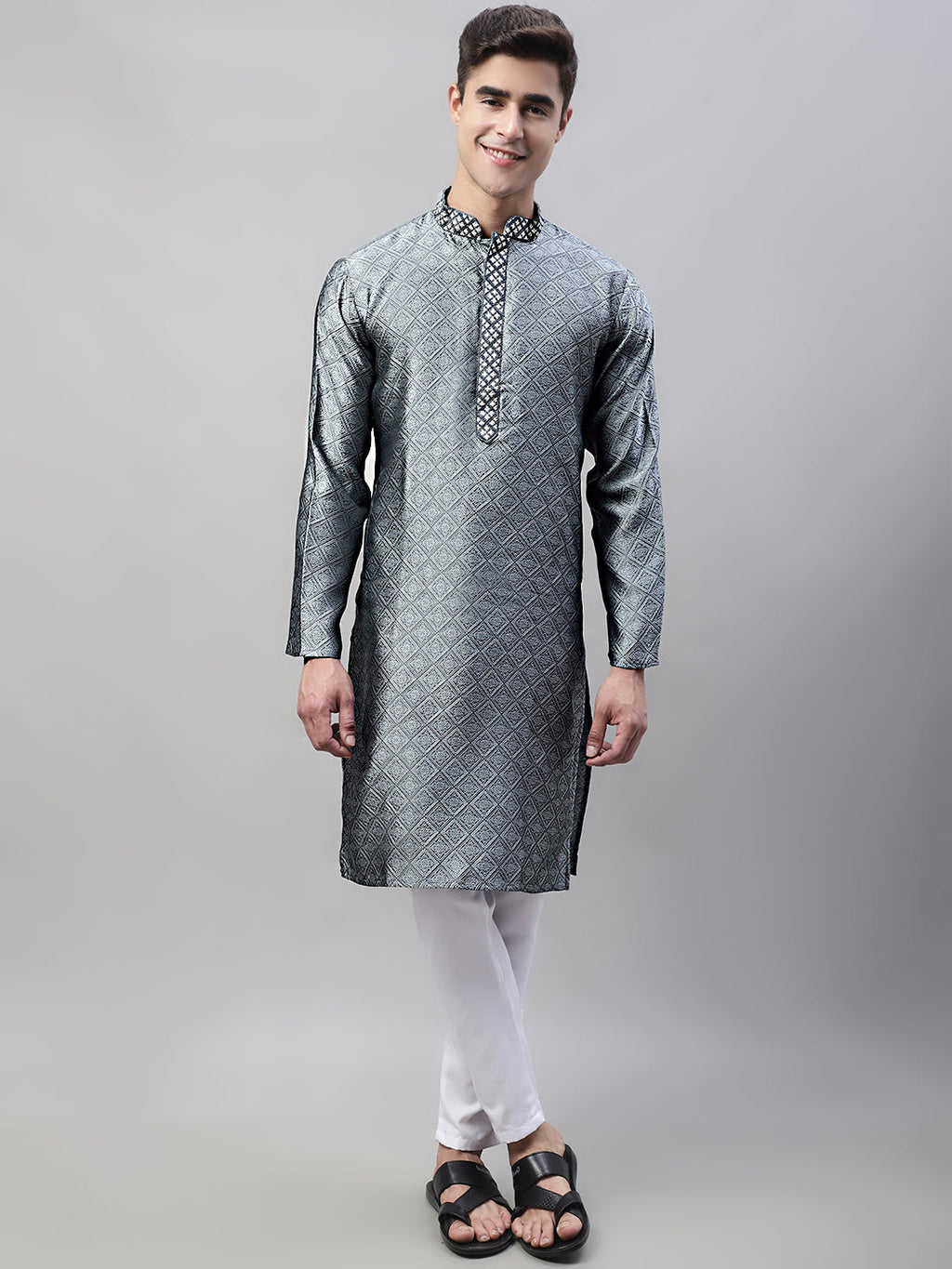 Jompers Men's Grey Jacquard Silk Collar Embroidered Kurta