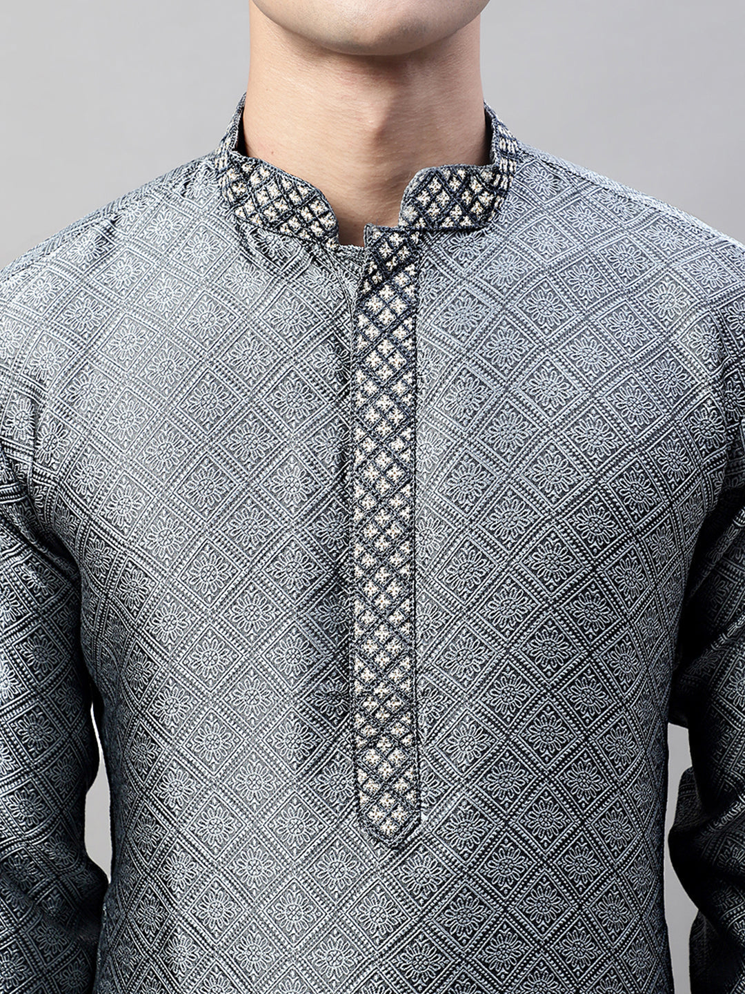 Jompers Men's Grey Jacquard Silk Collar Embroidered Kurta