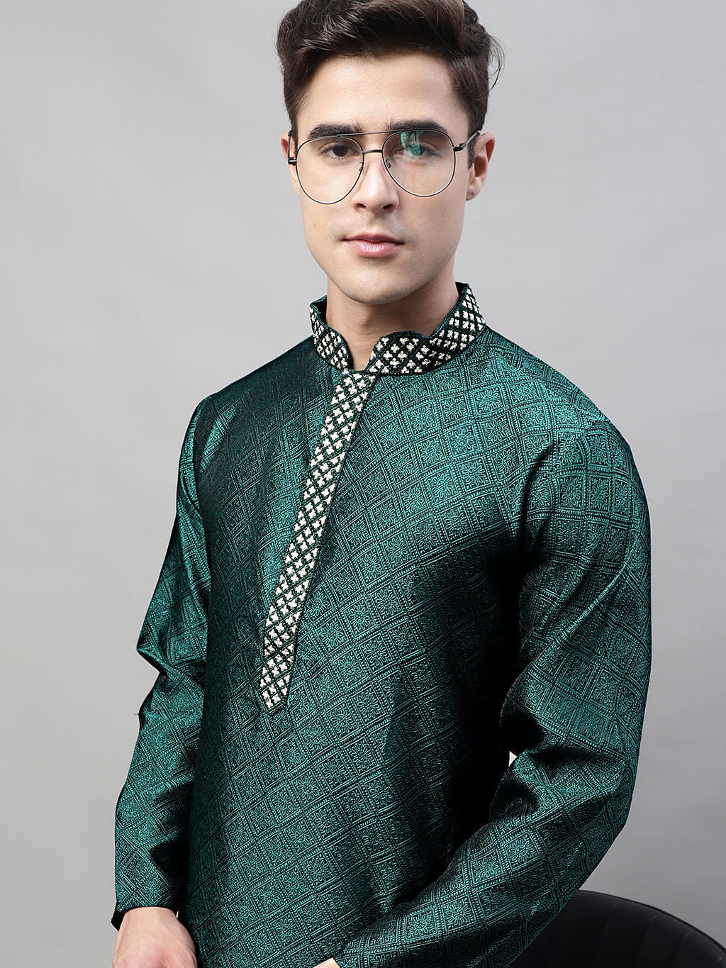 Jompers Men's Olive Green Jacquard Silk Collar Embroidered Kurta