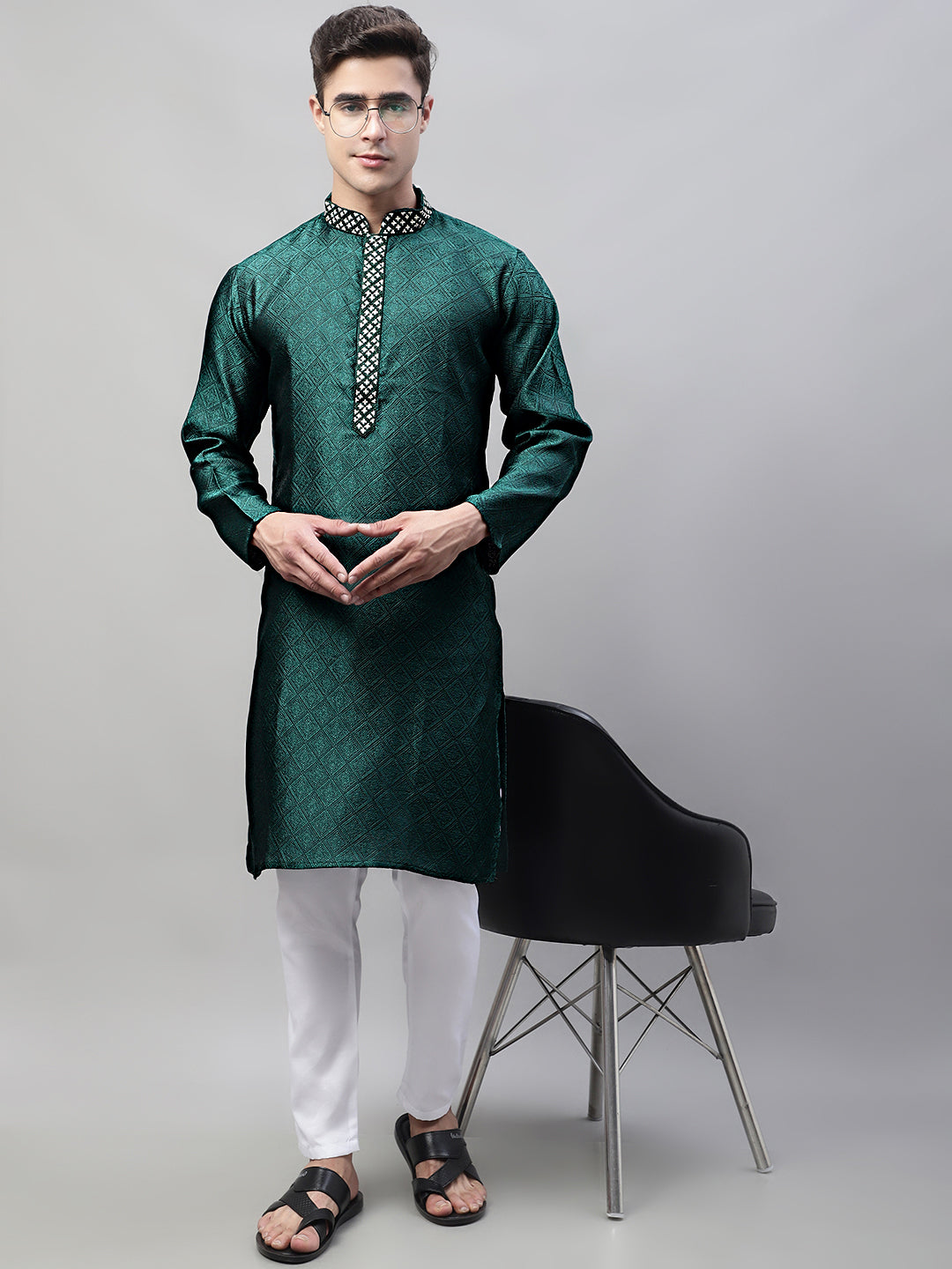 Jompers Men's Olive Green Jacquard Silk Collar Embroidered Kurta