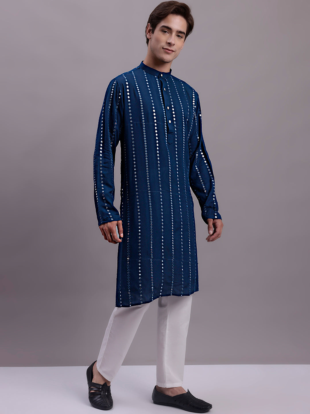 Jompers Men's Embroidered Mirror Work Kurta - Peacock