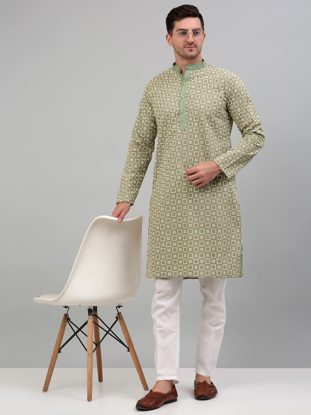 Jompers Men's Green Embroidered Kurta Only