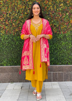 Vedant Vastram Kurta Pant Set With Dupatta Having Beautiful Handwork - Yellow