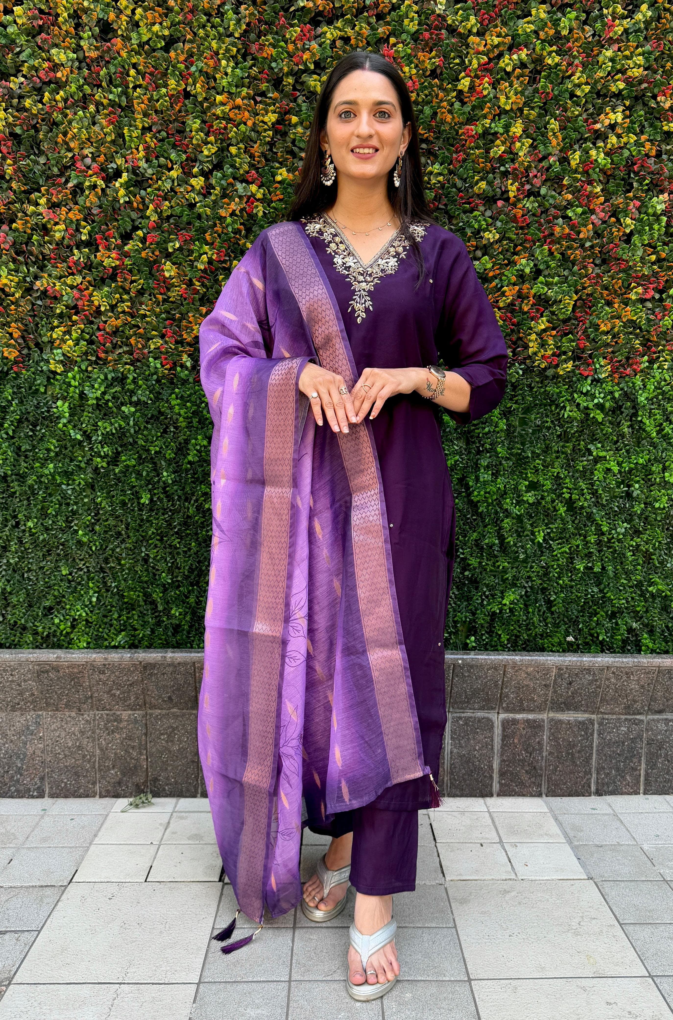 Vedant Vastram Kurta Pant Set With Dupatta Having Beautiful Handwork - Violet