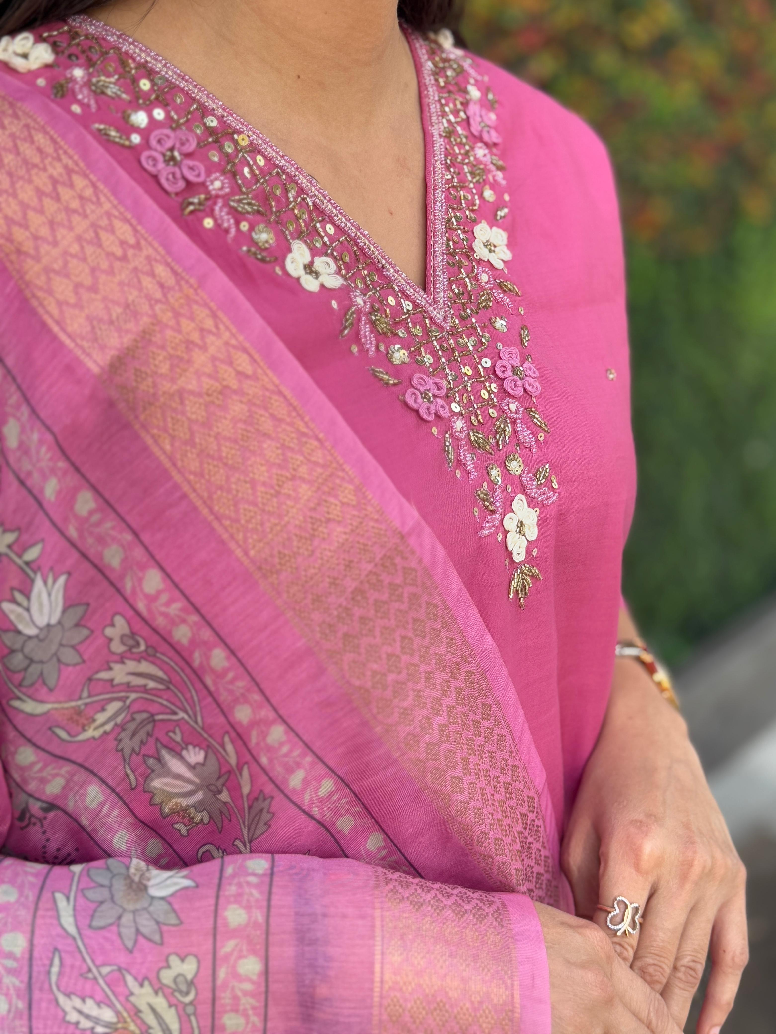 Vedant Vastram Kurta Pant Set With Dupatta Having Beautiful Handwork - Peach