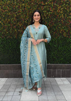 Vedant Vastram Kurta Pant Set With Dupatta Having Beautiful Handwork - See Green