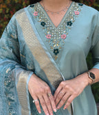 Vedant Vastram Kurta Pant Set With Dupatta Having Beautiful Handwork - See Green