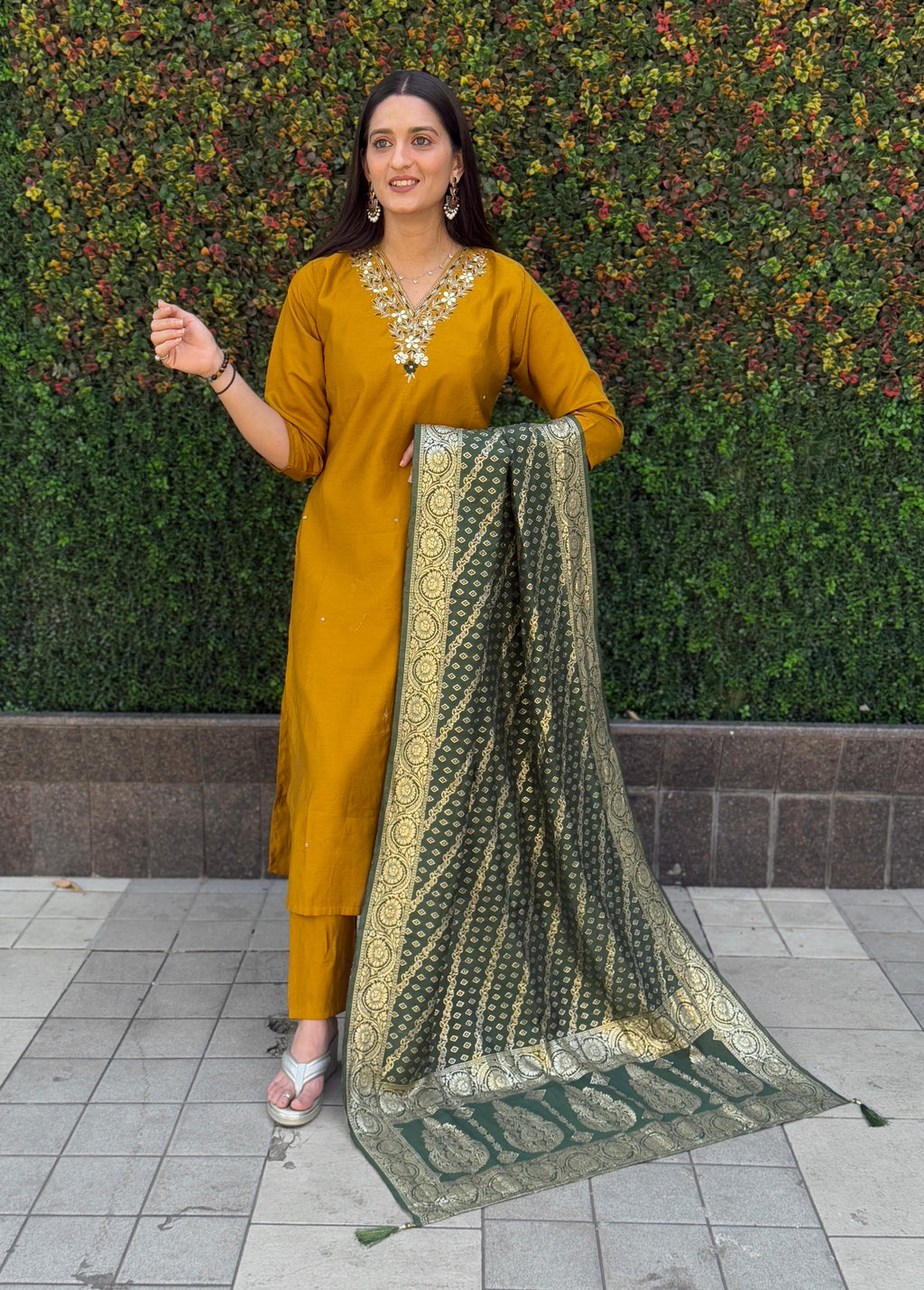 Vedant Vastram Kurta Pant Set With Dupatta Having Beautiful Handwork - Yellow