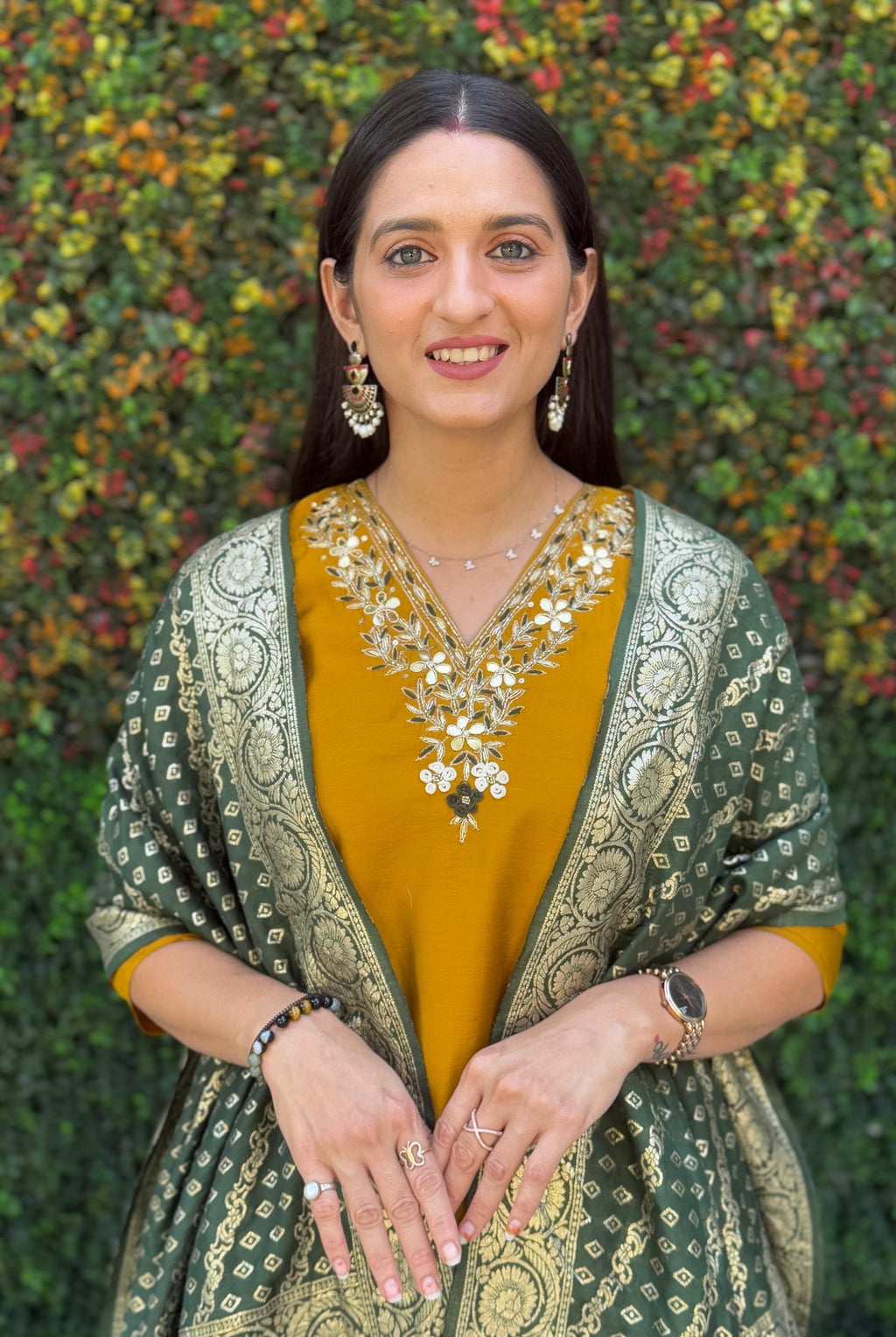 Vedant Vastram Kurta Pant Set With Dupatta Having Beautiful Handwork - Yellow