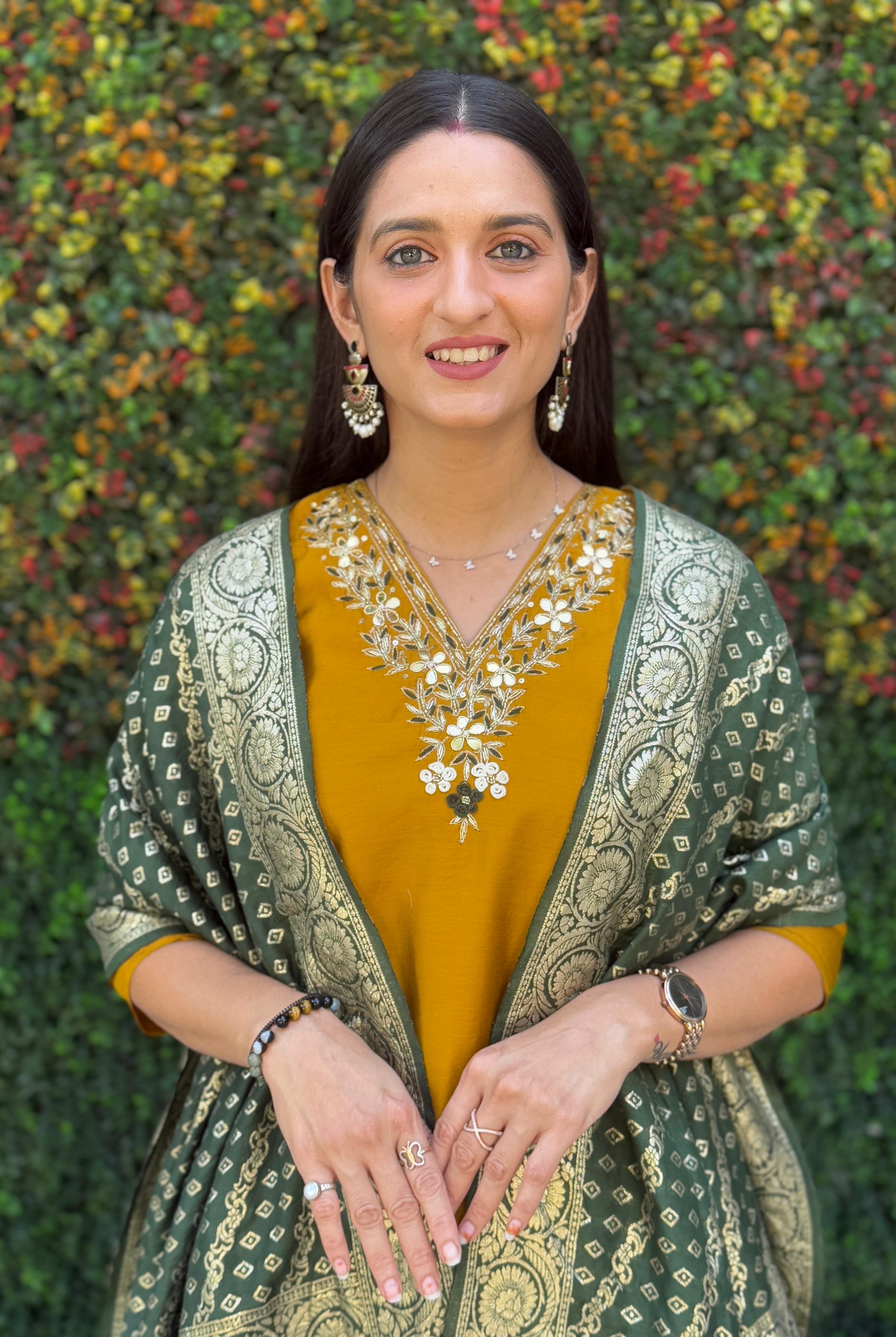 Vedant Vastram Kurta Pant Set With Dupatta Having Beautiful Handwork - Yellow