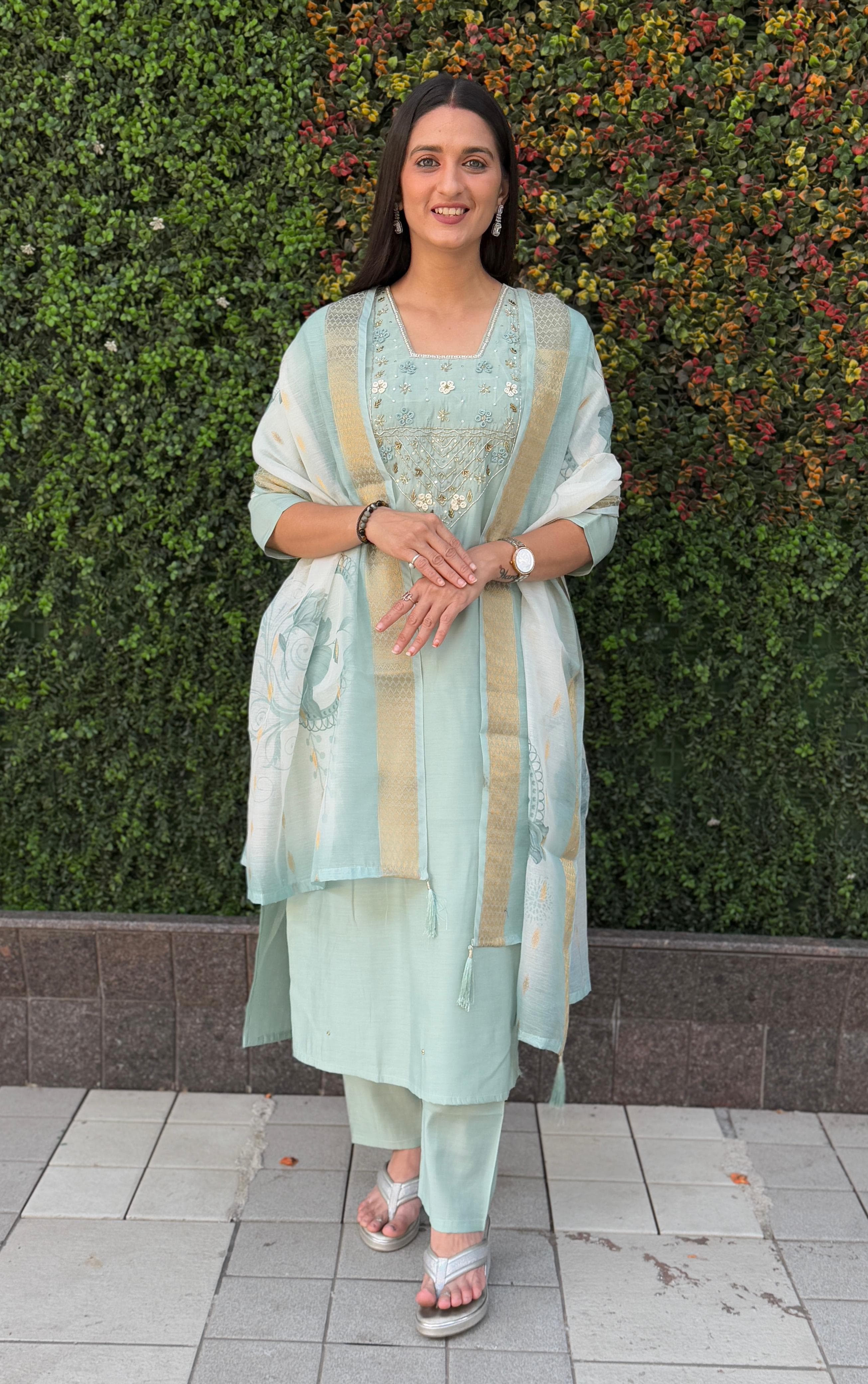 Vedant Vastram Kurta Pant Set With Dupatta Having Beautiful Handwork - See Green
