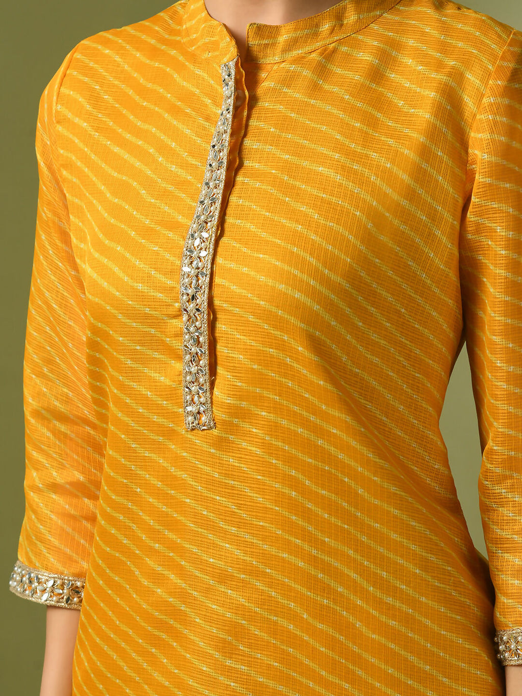 Myshka Women's Yellow Printed Cotton Blend Straight Party Kurta Set