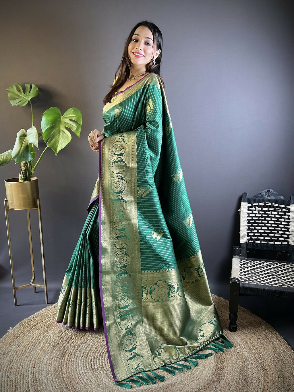 Joban Fashion Green Striped With Floral Motifs Soft Silk Leheriya Saree