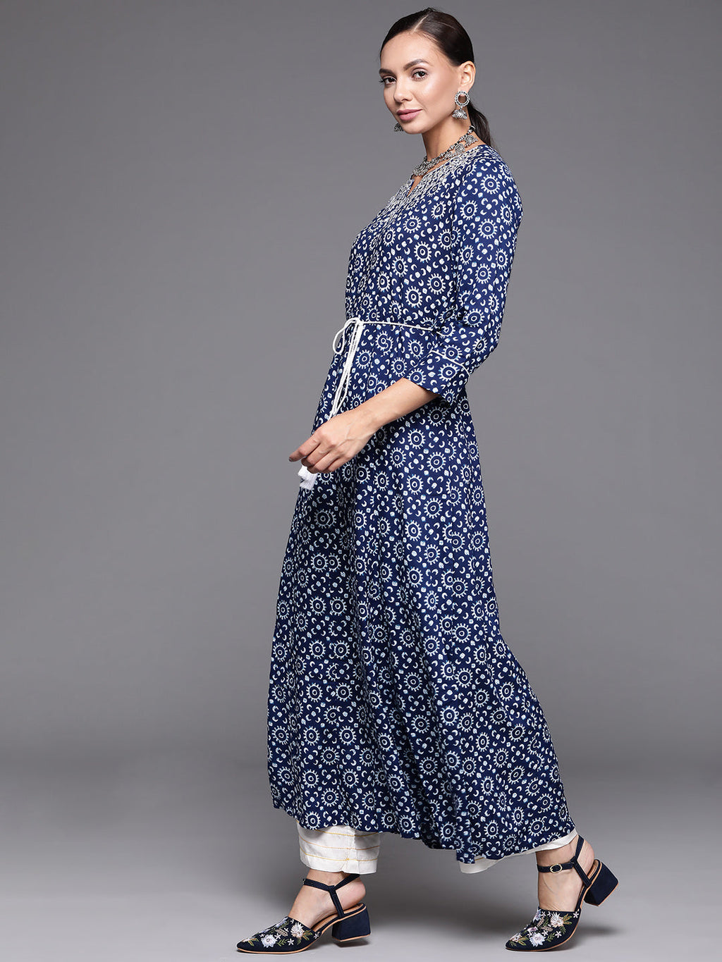 Indo Era Navy Blue Embroidered A-line Kurta - Distacart