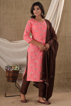 Kaajh Pink Floral Print Beautiful Suit Set For Women - Distacart