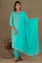 Kaajh Women's Green Floral Printed Suit Set - Distacart