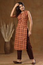 Kaajh Women's Brown Sleeveless Printed Kurta Pant Set - Distacart
